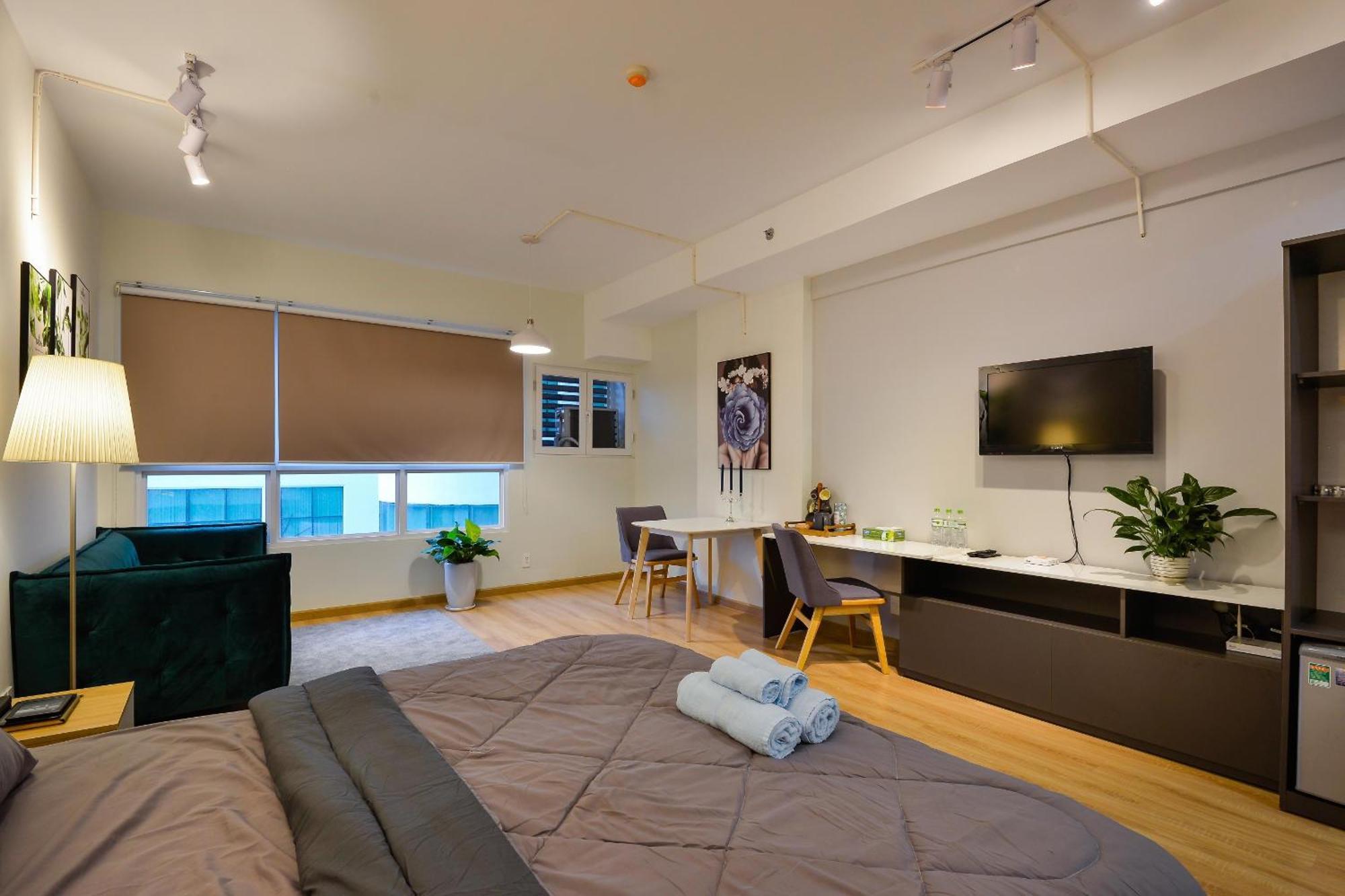 Căn hộ Charmington La Pointe *